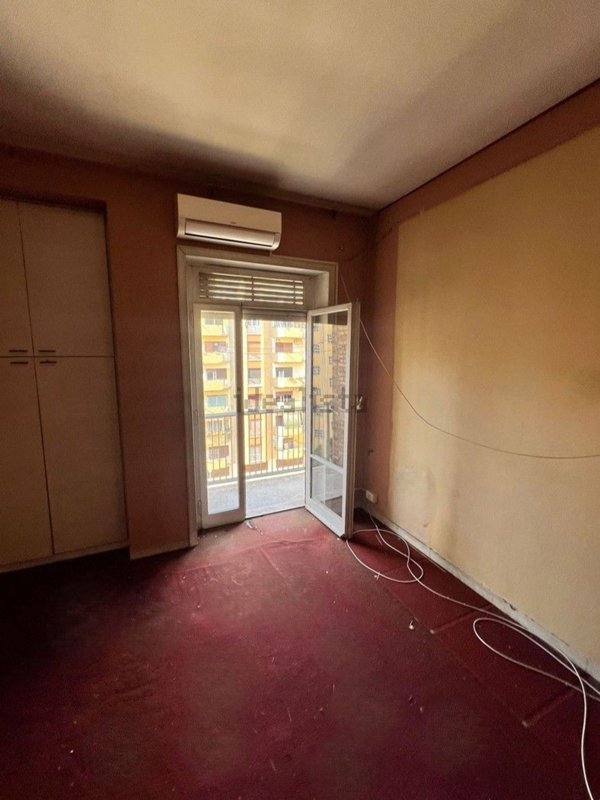 appartamento in vendita a Roma in zona Ostiense