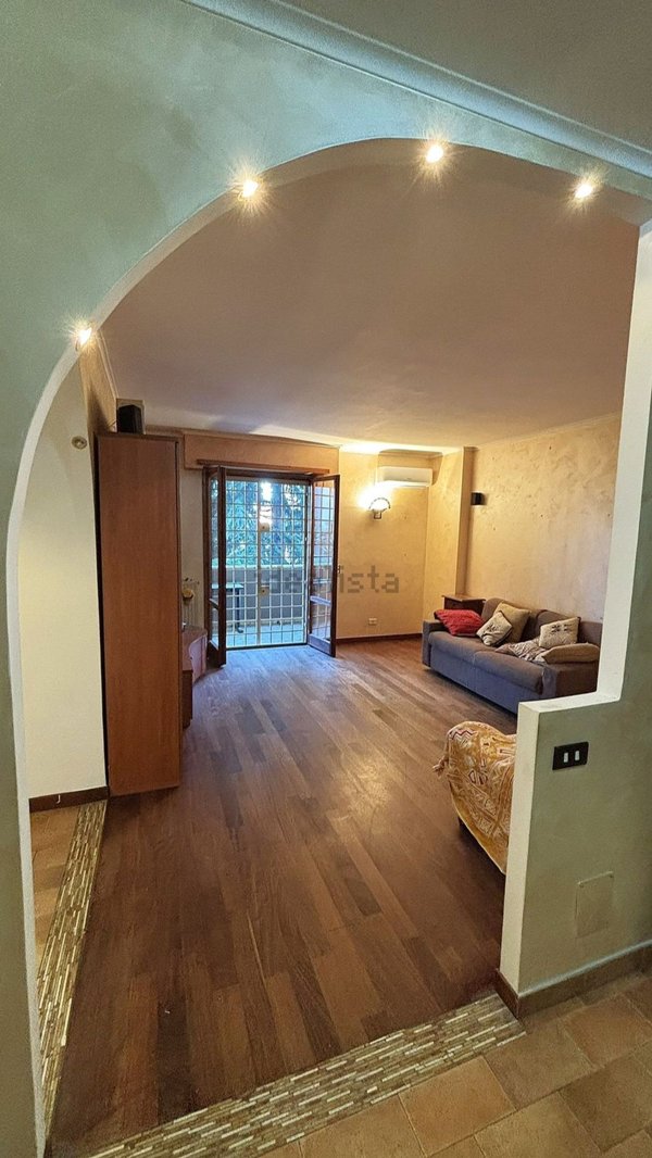 appartamento in vendita a Roma in zona Dragoncello