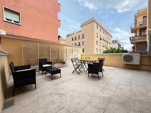 appartamento in vendita a Roma in zona Gianicolense