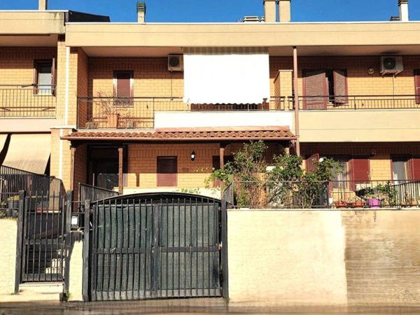 casa indipendente in vendita a Roma in zona Olgiata