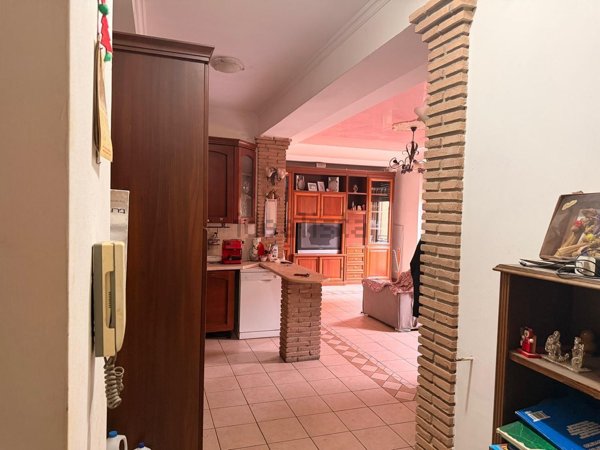 appartamento in vendita a Roma in zona Casal Morena