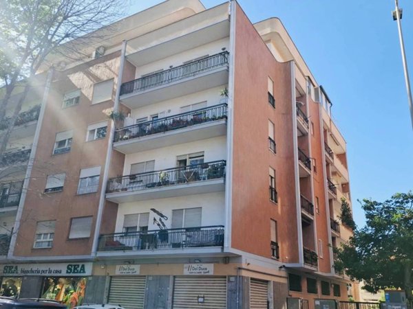 appartamento in vendita a Roma in zona Ostia