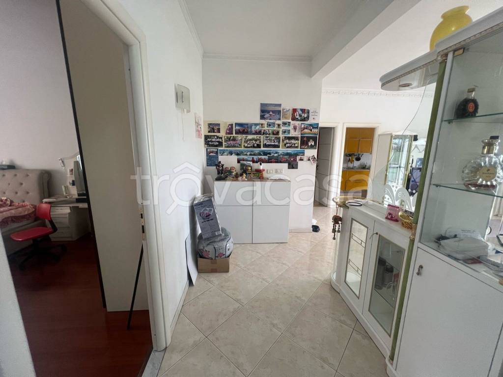 appartamento in vendita a Roma in zona Prenestino-Labicano