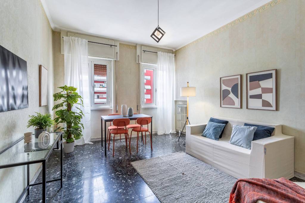 appartamento in vendita a Roma in zona Tuscolano
