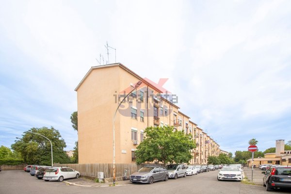 appartamento in vendita a Roma in zona Collatino