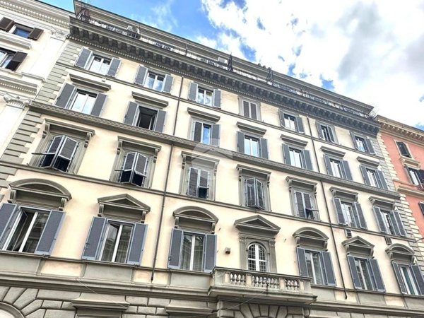 appartamento in vendita a Roma in zona Castro Pretorio