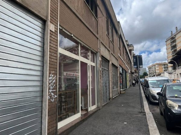 negozio in vendita a Roma in zona Pietralata