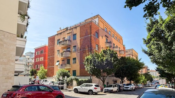 appartamento in vendita a Roma in zona Trieste