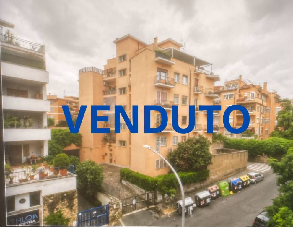 appartamento in vendita a Roma