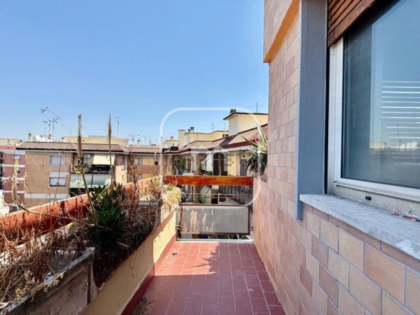 appartamento in vendita a Roma in zona Gianicolense