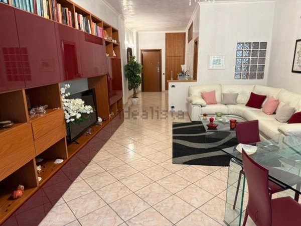 appartamento in vendita a Roma in zona Ostia