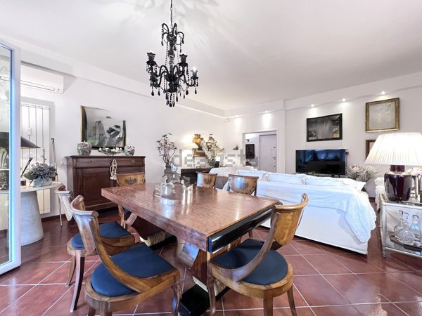 appartamento in vendita a Roma in zona Tor di Quinto
