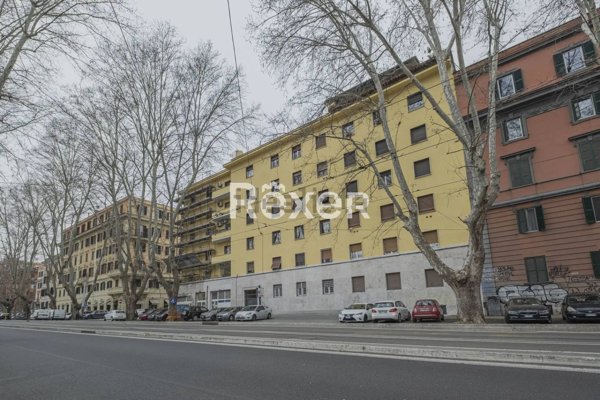 appartamento in vendita a Roma in zona Gianicolense