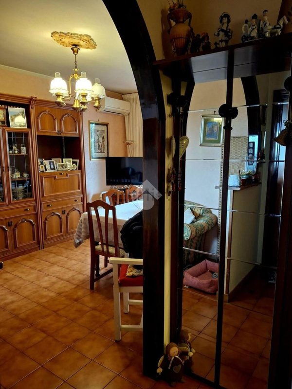 appartamento in vendita a Roma in zona Tor Bella Monaca