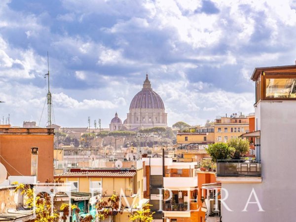 appartamento in vendita a Roma in zona Rione Prati