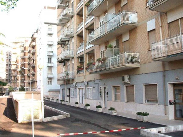 ufficio in vendita a Roma in zona Collatino