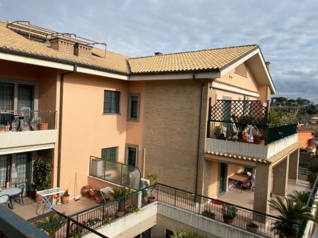 appartamento in vendita a Roma in zona Osteria del Curato