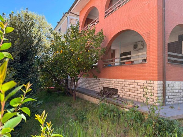 appartamento in vendita a Roma in zona Prima Porta
