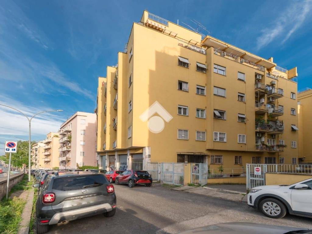 appartamento in vendita a Roma in zona Monte Sacro/Talenti