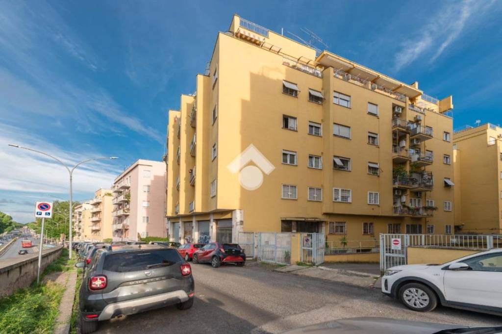 appartamento in vendita a Roma in zona Monte Sacro/Talenti