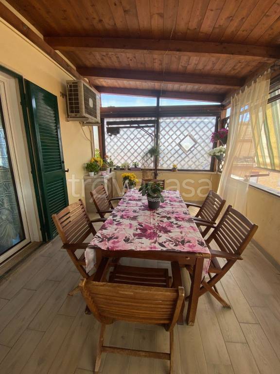 appartamento in vendita a Roma in zona Dragona/Bagnoletto
