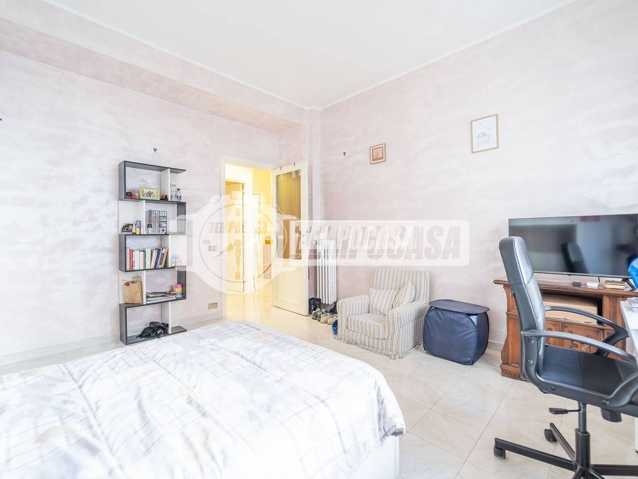 appartamento in vendita a Roma in zona Prenestino-Labicano