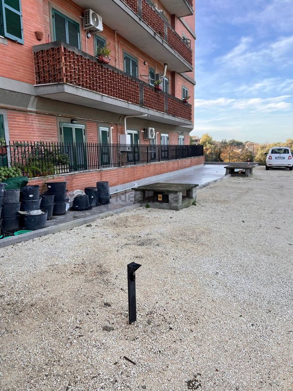 appartamento in vendita a Roma in zona Torrevecchia