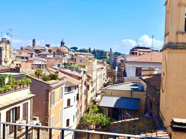 appartamento in vendita a Roma in zona Centro Storico