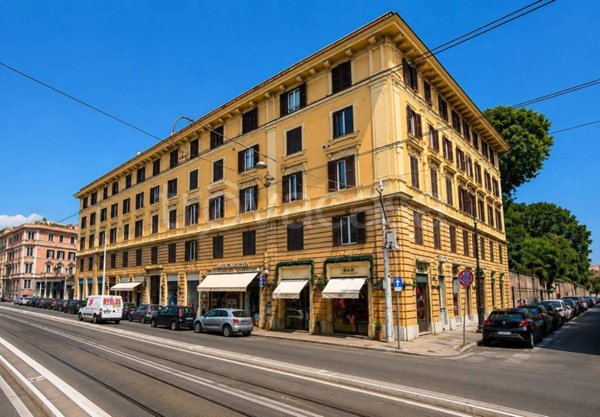 appartamento in vendita a Roma in zona Esquilino