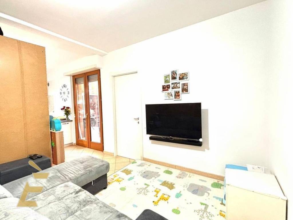 appartamento in vendita a Roma in zona Acilia