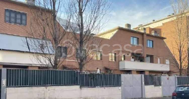 appartamento in vendita a Roma in zona San Basilio