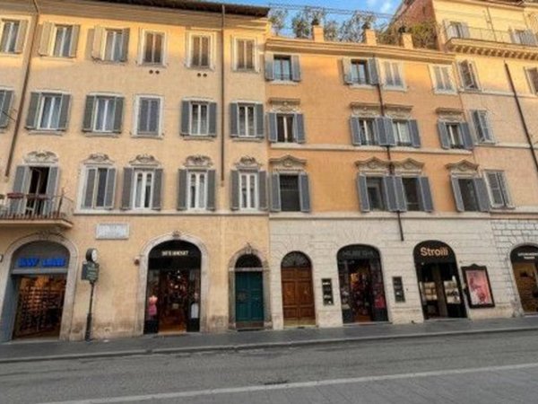 appartamento in vendita a Roma in zona Campo Marzio