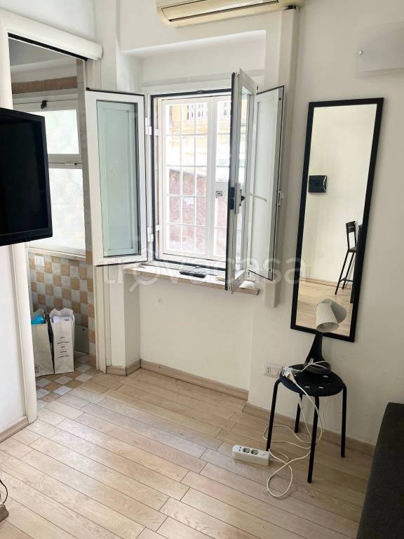 appartamento in vendita a Roma in zona Tor di Quinto