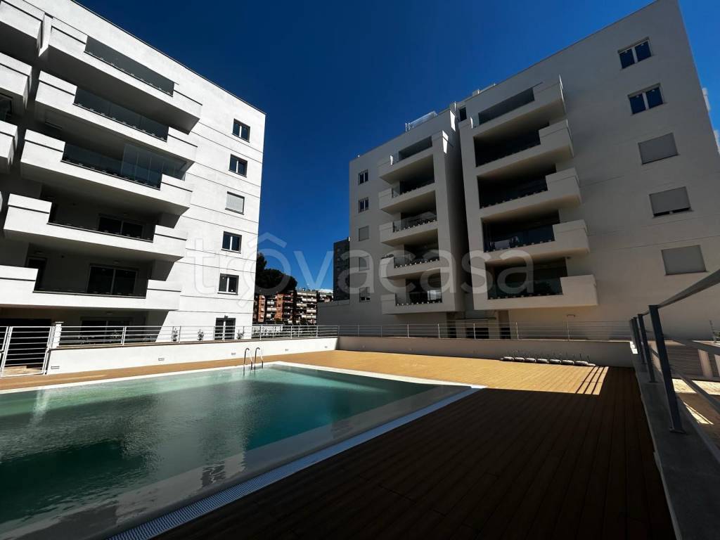 appartamento in vendita a Roma in zona Torre Maura