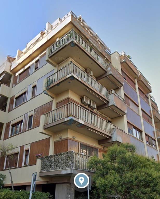 appartamento in vendita a Roma in zona Ostia