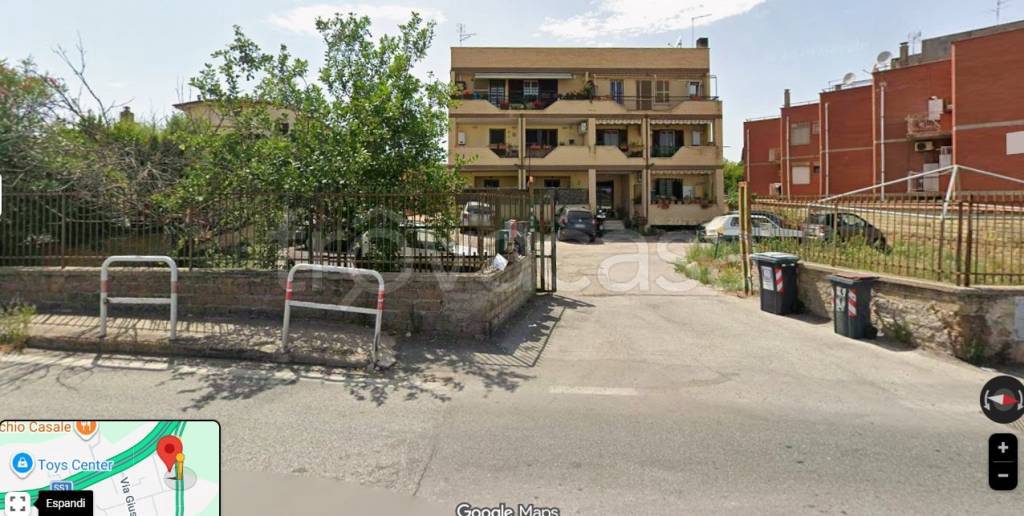 appartamento in vendita a Roma in zona Massimina/Casal Lumbroso