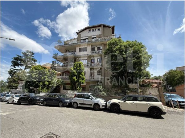 appartamento in vendita a Roma in zona Tor di Quinto