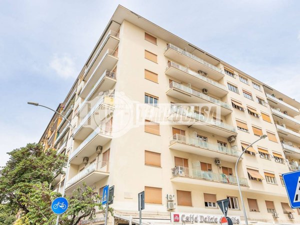appartamento in vendita a Roma in zona Don Bosco