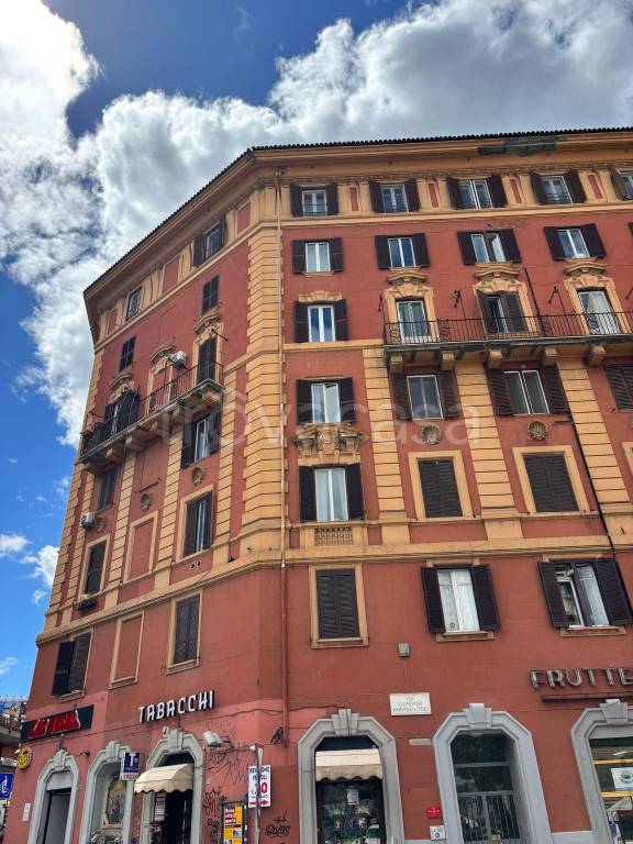 appartamento in vendita a Roma in zona Tiburtino