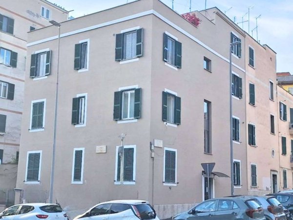 appartamento in vendita a Roma in zona Prenestino-Centocelle
