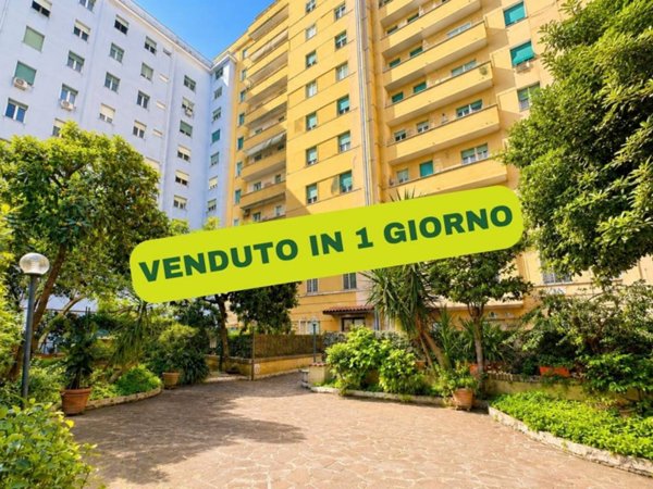 appartamento in vendita a Roma in zona Appio Latino