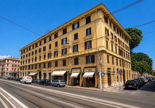 appartamento in vendita a Roma in zona Esquilino