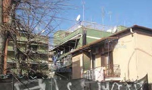 appartamento in vendita a Roma in zona Prenestino-Centocelle