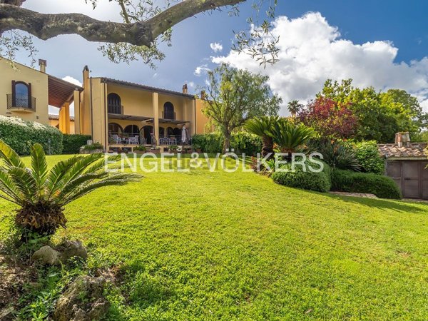 casa indipendente in vendita a Roma in zona Aurelio