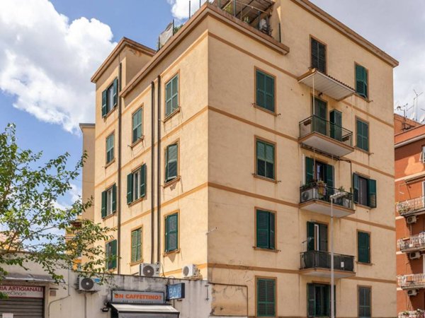 appartamento in vendita a Roma in zona Prenestino-Centocelle