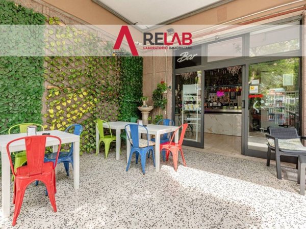 negozio in vendita a Roma in zona Ostia