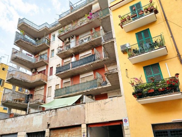 appartamento in vendita a Roma in zona Tuscolano