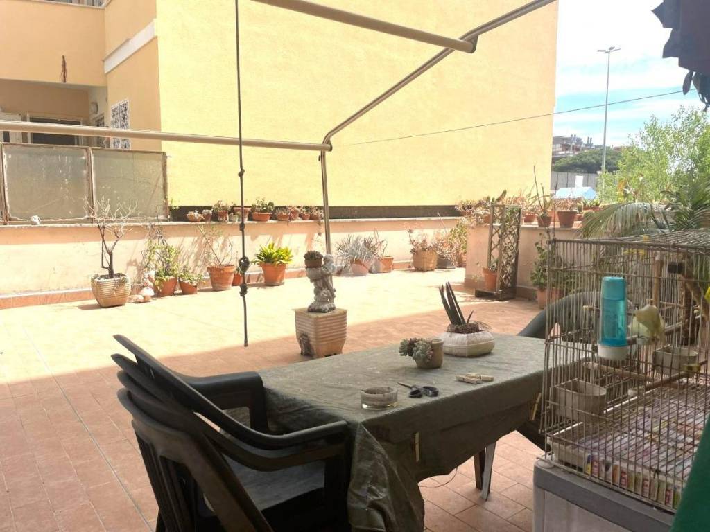 appartamento in vendita a Roma in zona Ostia