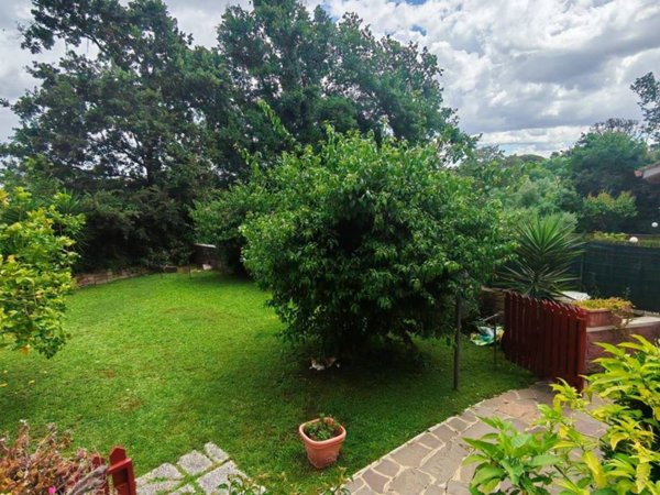 casa indipendente in vendita a Roma in zona Casalotti