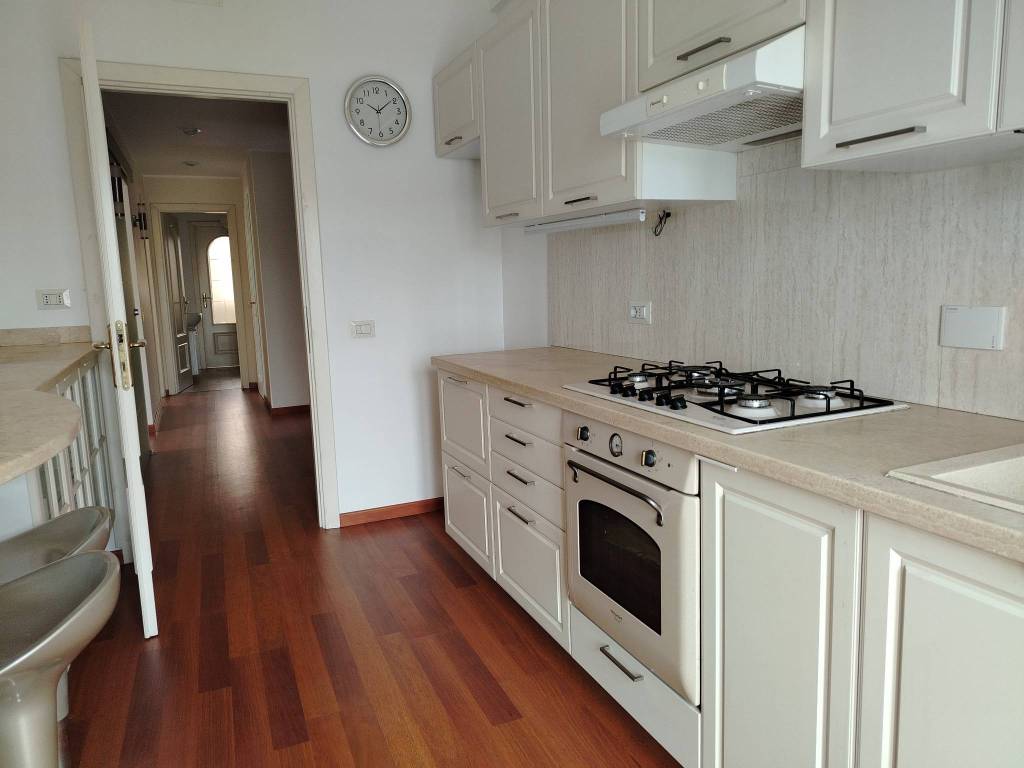 appartamento in vendita a Roma in zona Torre Maura